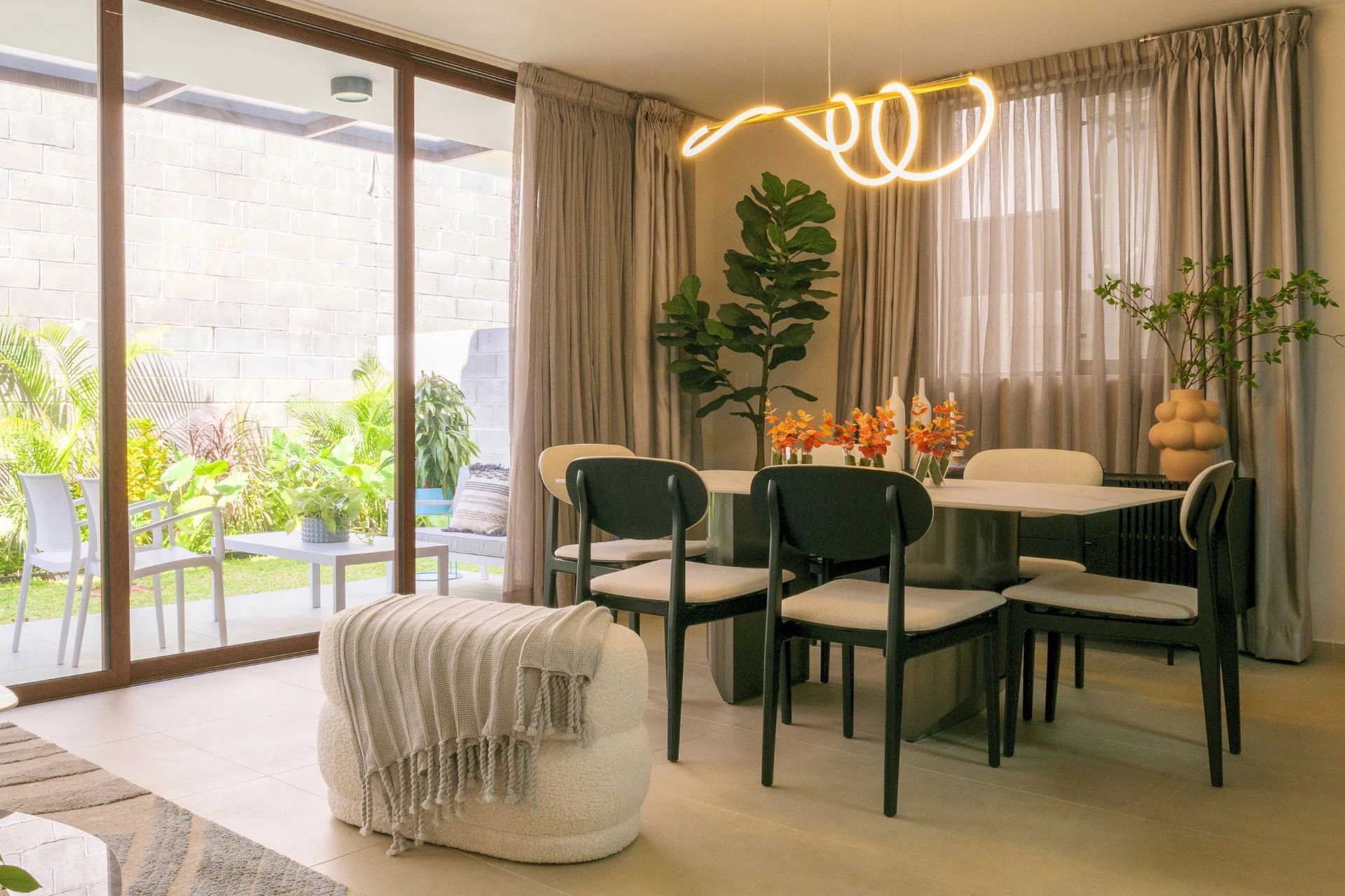 2fce4ea5907860fb7a3791fa4e8f1550